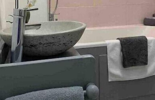 Limoux Condo | The Studio Limoux