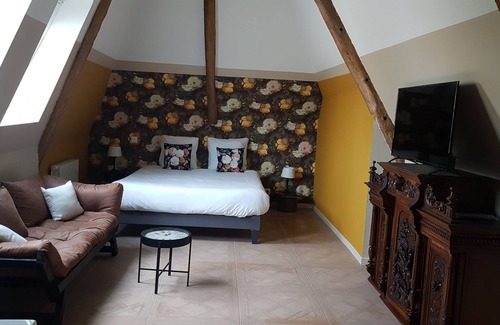 Ploermel Apartment | The Suite with individual SPA "Rêverie de Brocéliande