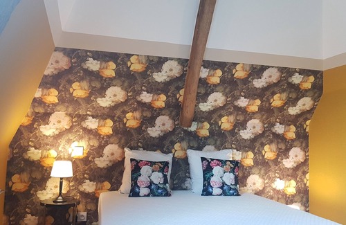 Ploermel Apartment | The Suite with individual SPA "Rêverie de Brocéliande