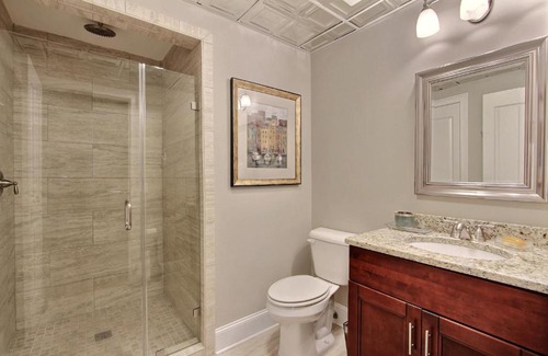 Historic District - North Hotel | The Suites at Bay