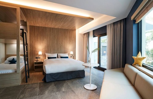 Jungmun Hotel | The Suites Hotel Jeju