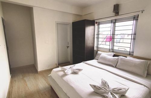 Bommasandra Hotel | The Suites