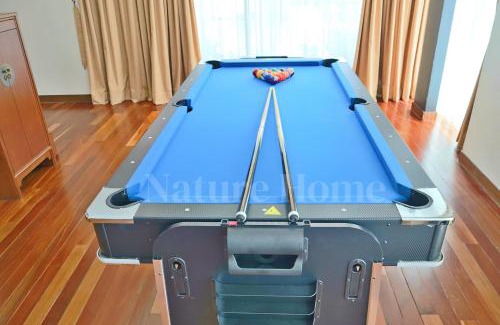 Taman Mewah Villa | The Summer Villa by Nature Home