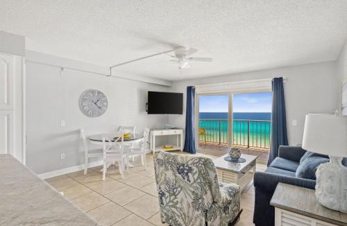 Panama City Beach Apartment | The Summit 1017