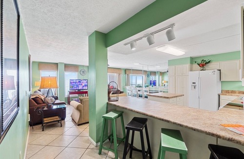 Panama City Beach Condo | The Summit 1512 | 3 Bed, 2.5 Bath