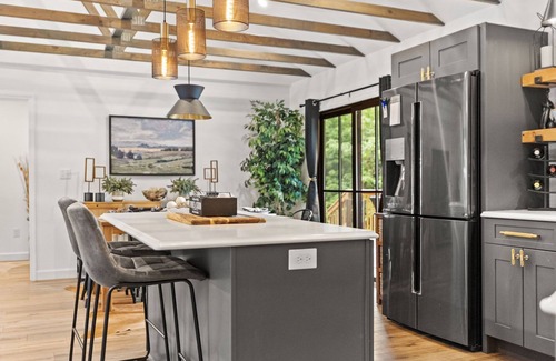 Kingsport House | The Summit at Peaceful Peak