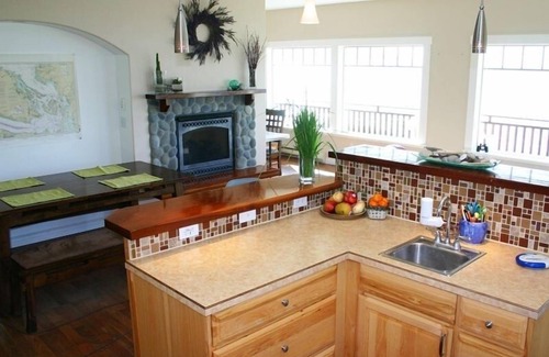 Port Angeles House | The Sun House at Freshwater Bay: Oceanfront