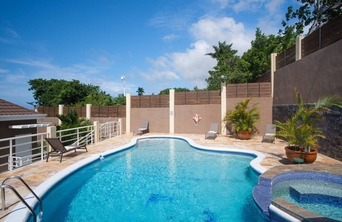 IronShore Estates Villa | THE SUN SEEKER VILLA 6 Bedrooms, fully staffed with butler & private chef.