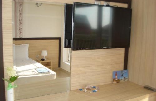 Chernomorets House | The Sunny Home Guesthouse