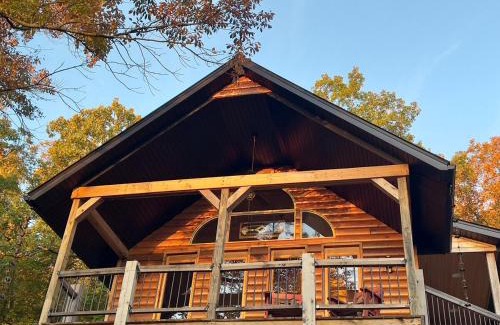 Lampe House | The Sunrise Cabin with Amazing Views