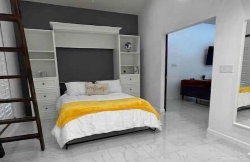 Tucson Condo | The Sunrise Suite, a luxury 1 bed condo