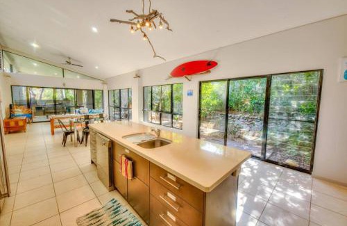 Agnes Water House | The Sunrise Surfhouse - Sunrise at 1770