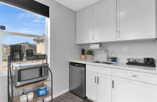 Desert Hot Springs House | The Sunrock Oasis Sylvanus 8 12650 Sylvanus DHS