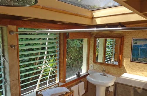Pupukea House | THE SUNSET BEACH HOUSE SEPT. SPECIAL-ONLY 1530/nt! ON THE SAND OF SUNSET BEACH!