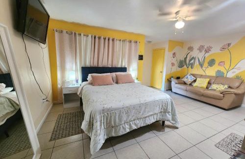 Golden Gate House | The Sunset Bungalow