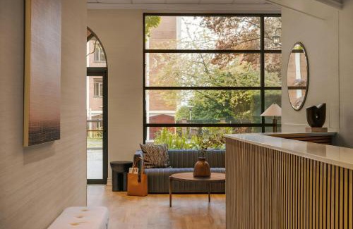 Davie Village Apartment | The Sunset Hotel West End, Sonder by Marriott Bonvoy