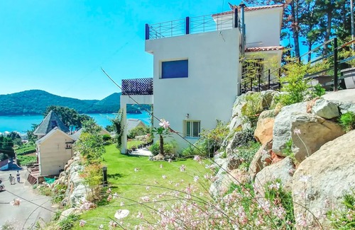 Minjim House | The sunset is a beautiful house. Quiet and independent.