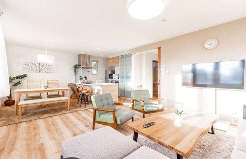 Toyohira House | THE SUNVacation rental house A car can be parked in the garage 4 bedrooms MAX 11 people - THE SUN /Sapporo Hokkaidō