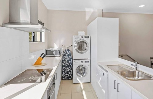 Yallingup Apartment | The Surf Hub Vibrant Yallingup Beachfront Living