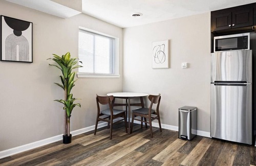 Peoria Apartment | the susan: a cozy, comfy 1bd suite