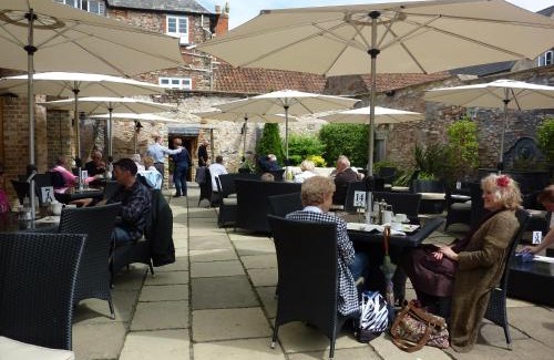 Wells Hotel | The Swan Hotel, Wells, Somerset - The Coaching Inn Group