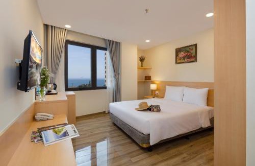 Tran Phu Beach Hotel | The Swan Nha Trang Hotel