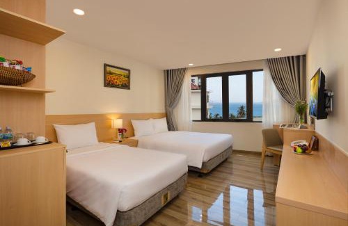 Tran Phu Beach Hotel | The Swan Nha Trang Hotel