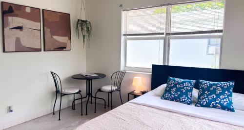 Lake Ridge Apartment | The Sweet Escape Studio - Pets/Parking/Beach