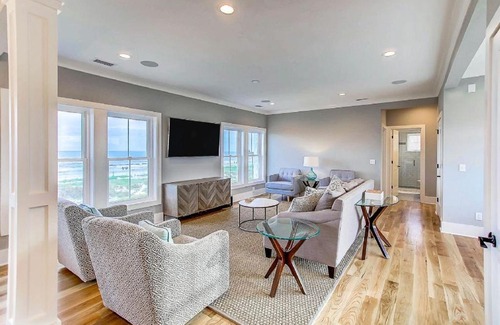 Folly Beach House | The Swell Life Home