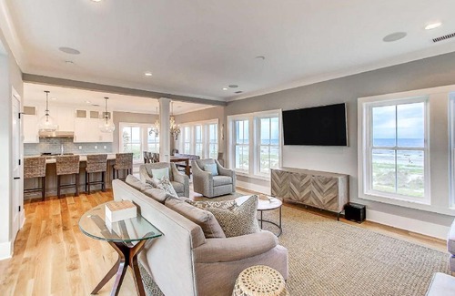 Folly Beach House | The Swell Life Home