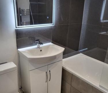 Crystal Palace Apartment | The Sydenham Snug