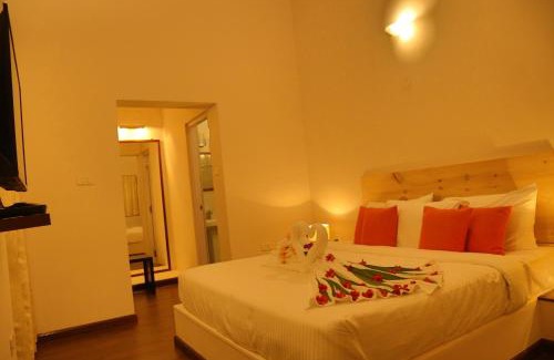 Ooty Bed & Breakfast | The Tamarillo