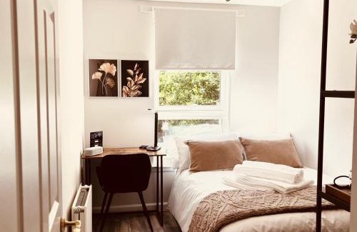 Leith House | The Tartan Accommodation