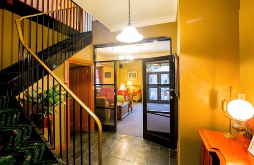 Hobart Central Business District Hotel | The Tasmanian Inn