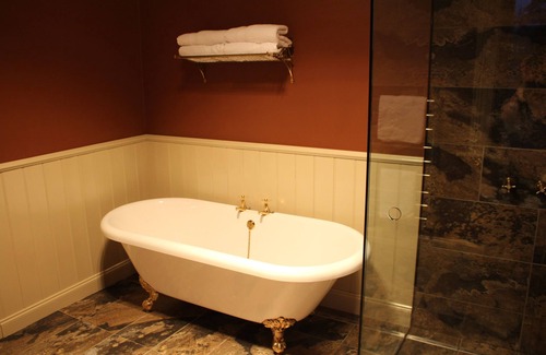 Hobart Central Business District Hotel | The Tasmanian Inn