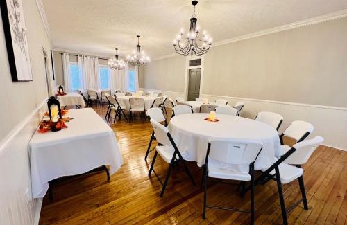 Tellico Plains Hotel | The Tellico Plains Inn and Event Venue