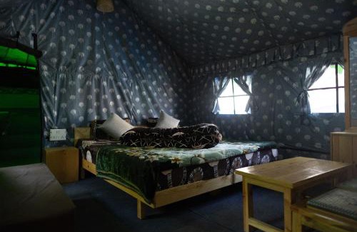 Naddi Other | The tented tribe