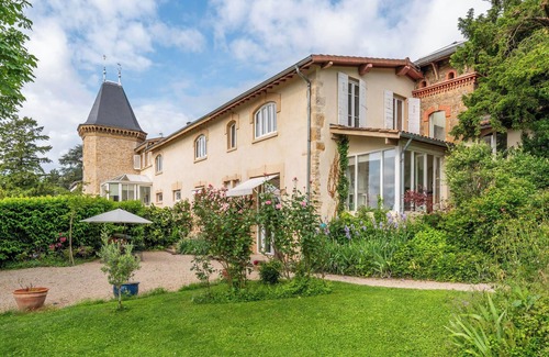 Collonges-au-Mont-d'Or Villa | The terasse - Sublime residence with swimming pool