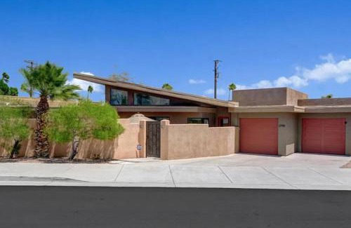 Chino Canyon House | The Terra Cotta Terrace