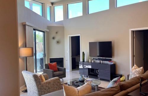 Chino Canyon House | The Terra Cotta Terrace