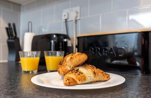 Guisborough House | The Terrace by the Market