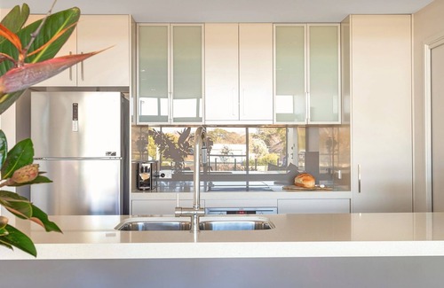 Huskisson House | The-Terrace-Huskisson-free-linen-wifi-and-aircond