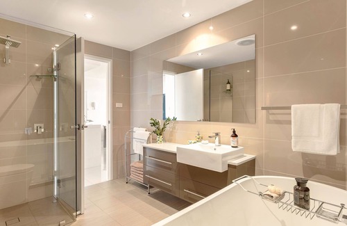 Huskisson House | The-Terrace-Huskisson-free-linen-wifi-and-aircond