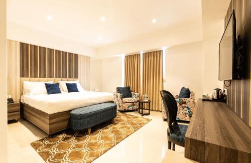 Thane West Hotel | The Thane Club
