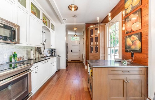 Darien House | The Thicket Cottage - Oyster House, Firepit, Private Dock, and Outdoor Sauna!