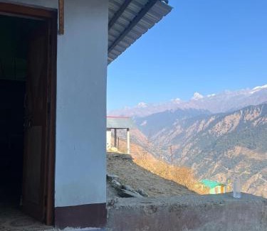 Kharsali House | The tibaari stays hill view
