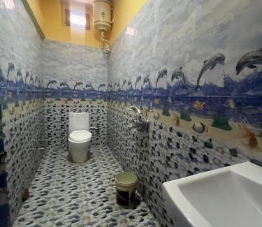 Kharsali House | The tibaari stays hill view