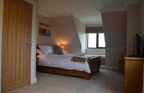 Dunvegan Bed & Breakfast | The Tide B&B