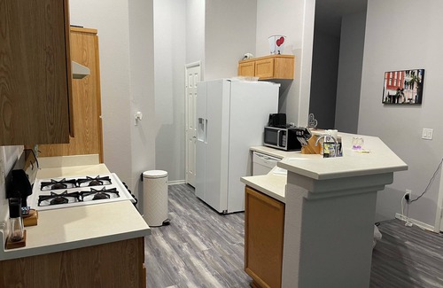 Midway Condo | The Tiffany Suite is Quite and pet friendly.