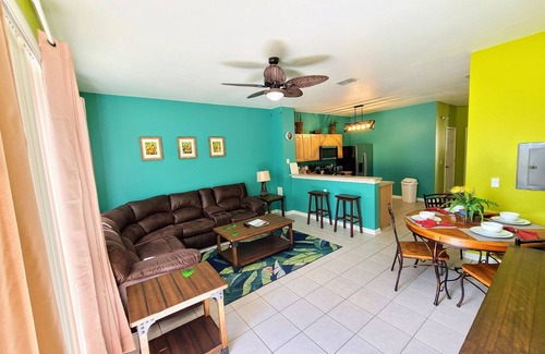Windsor Hills House | The Tiki Room - Close to the parks!